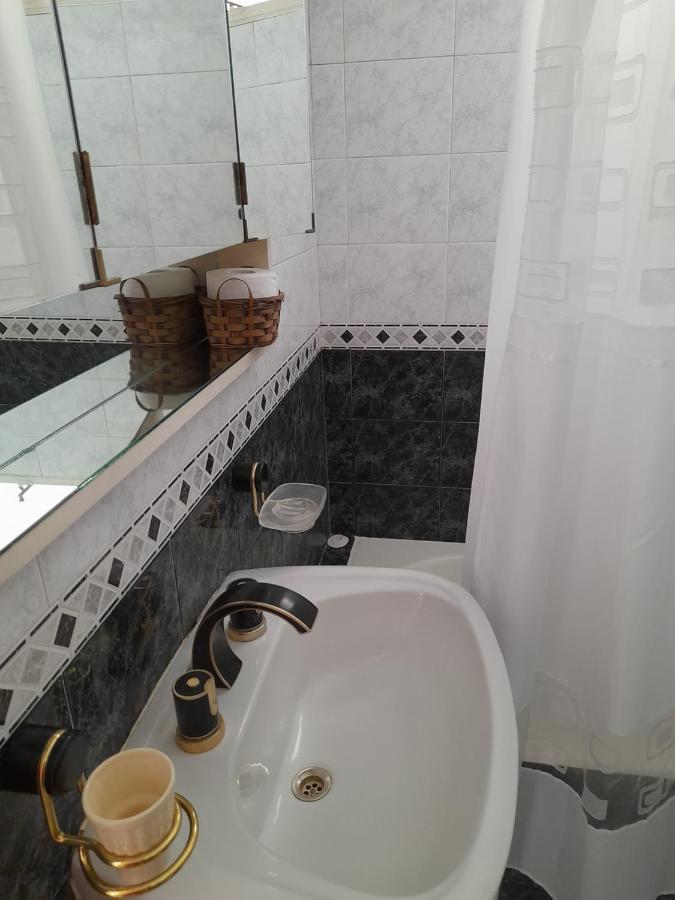 Appartamento Hosp Italiano A 300 Mts Para 4 Personas Super Comodo Equipado Y Luminoso Premiado *