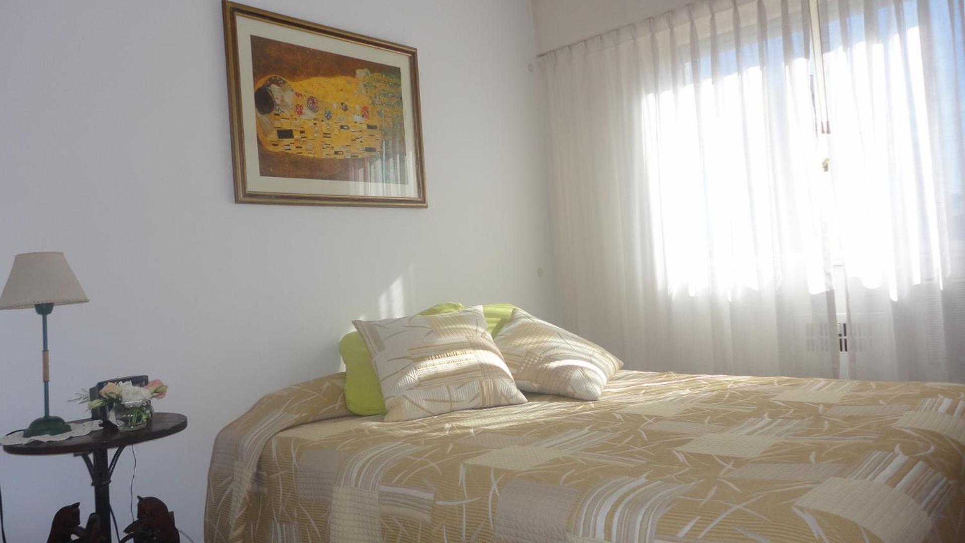 Hosp Italiano A 300 Mts Para 4 Personas Super Comodo Equipado Y Luminoso Premiado Buenos Aires